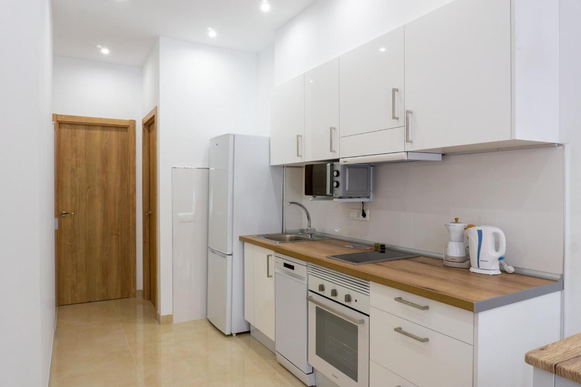 New Style Apartment Малага Экстерьер фото