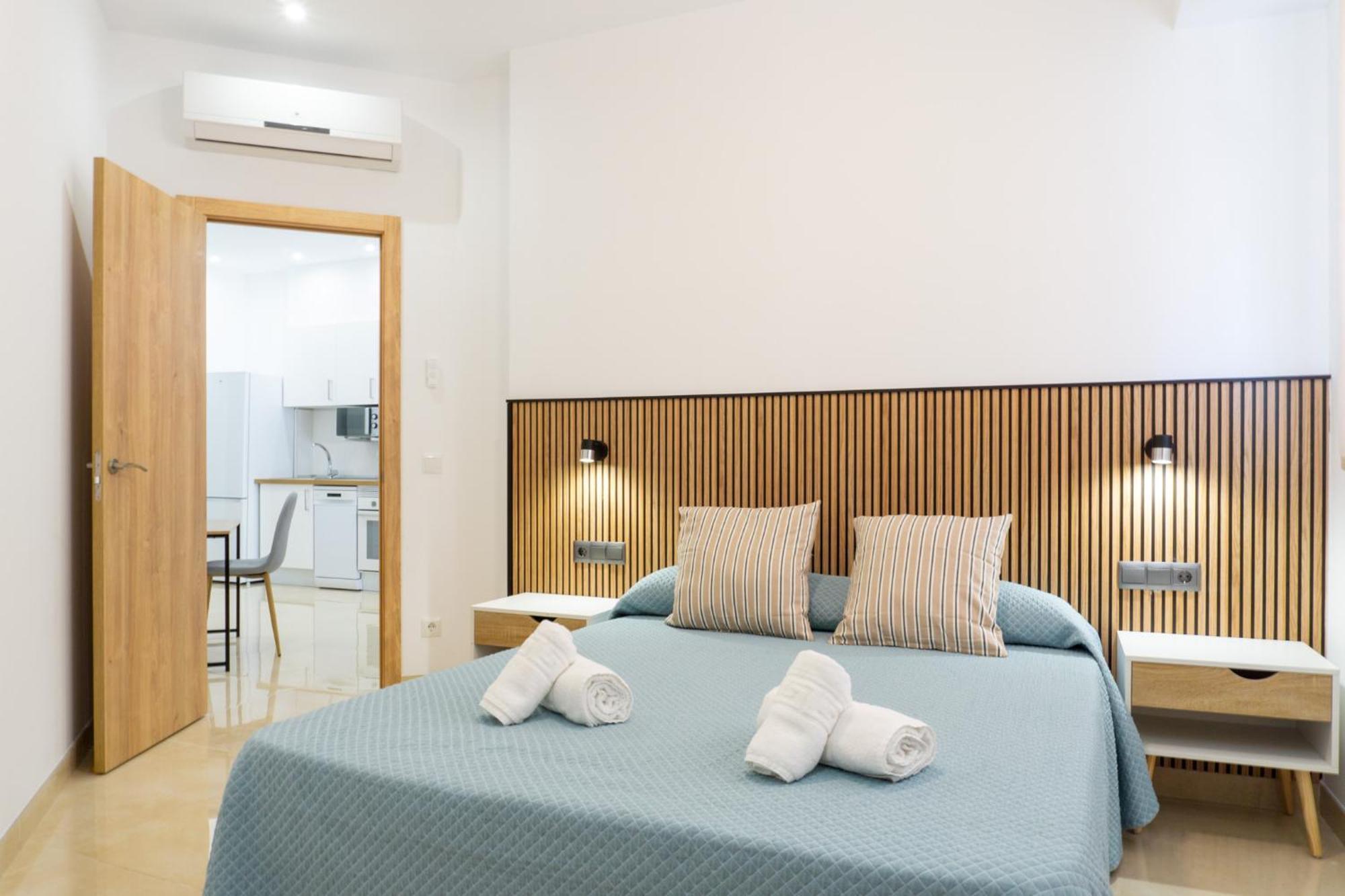 New Style Apartment Малага Экстерьер фото